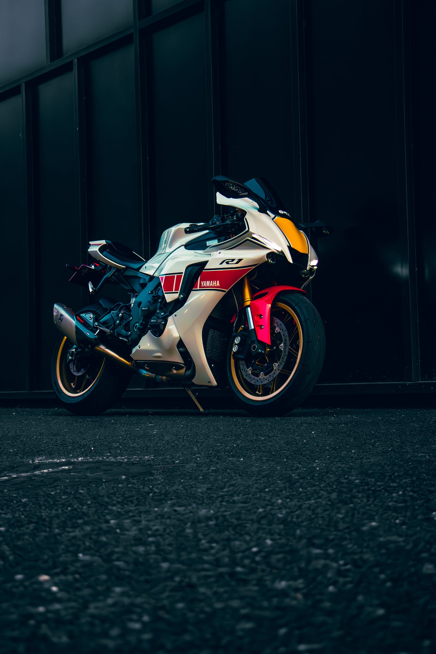 Yamaha R1 60ème anniversaire
